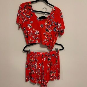 Two piece set
